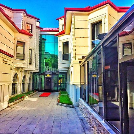 Kars-I Si̇Ri̇N Otel Kültér fotó