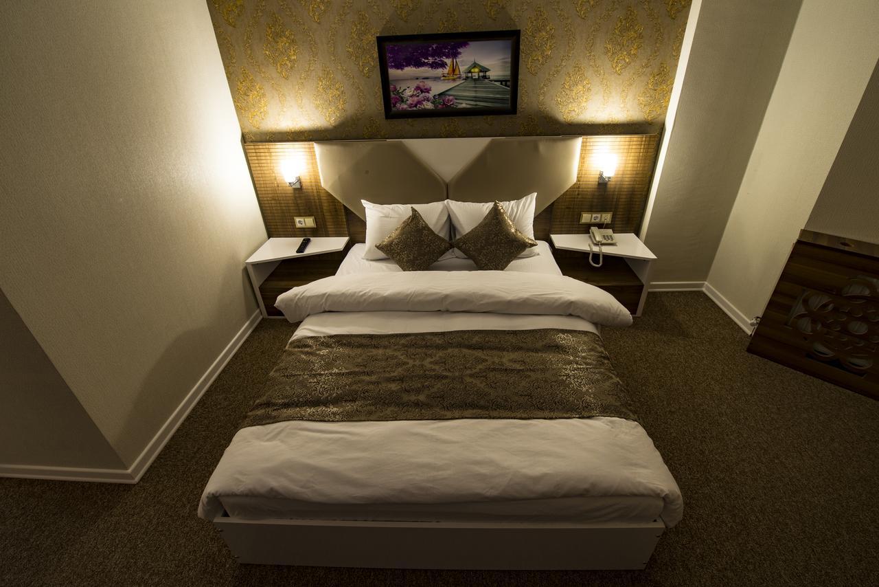 Kars-I Si̇Ri̇N Otel Kültér fotó