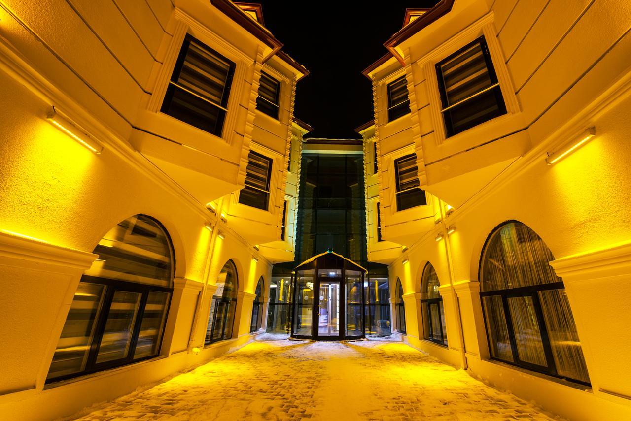 Kars-I Si̇Ri̇N Otel Kültér fotó