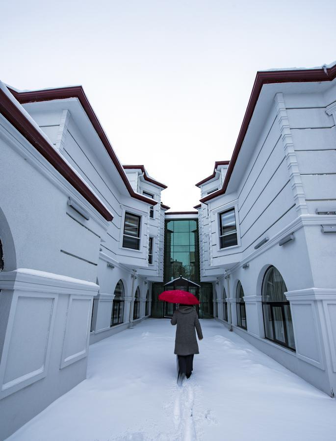 Kars-I Si̇Ri̇N Otel Kültér fotó